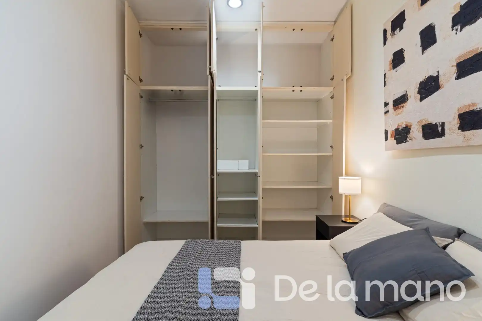 Bedroom of Flat for rent in Madrid  with Heating, Parquet flooring and Terrace