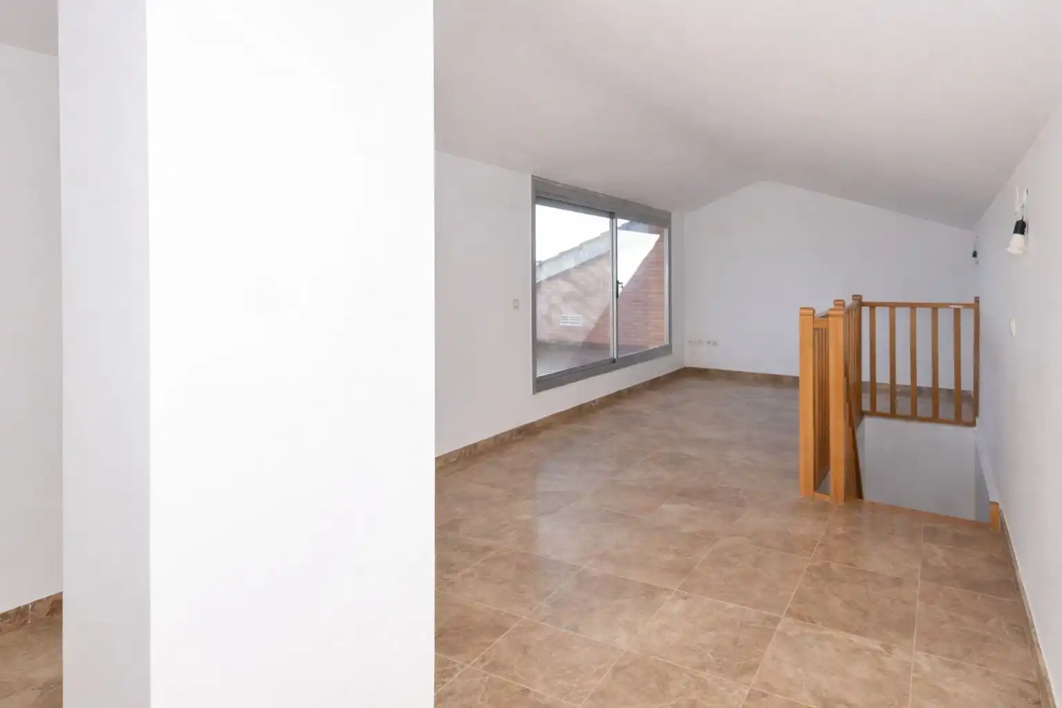 Habitación de Ático en venta en Gavà con Aire acondicionado, Terraza y Trastero