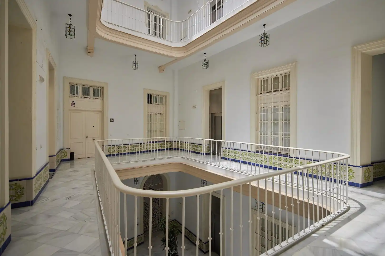 Piso en venta en Cádiz con Aire acondicionado, Calefacción y Parquet