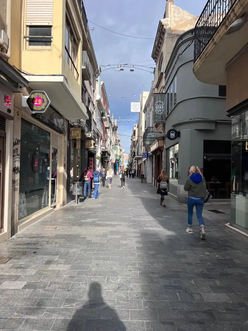 Außenansicht von Erdgeschoss zum Verkauf in Badalona