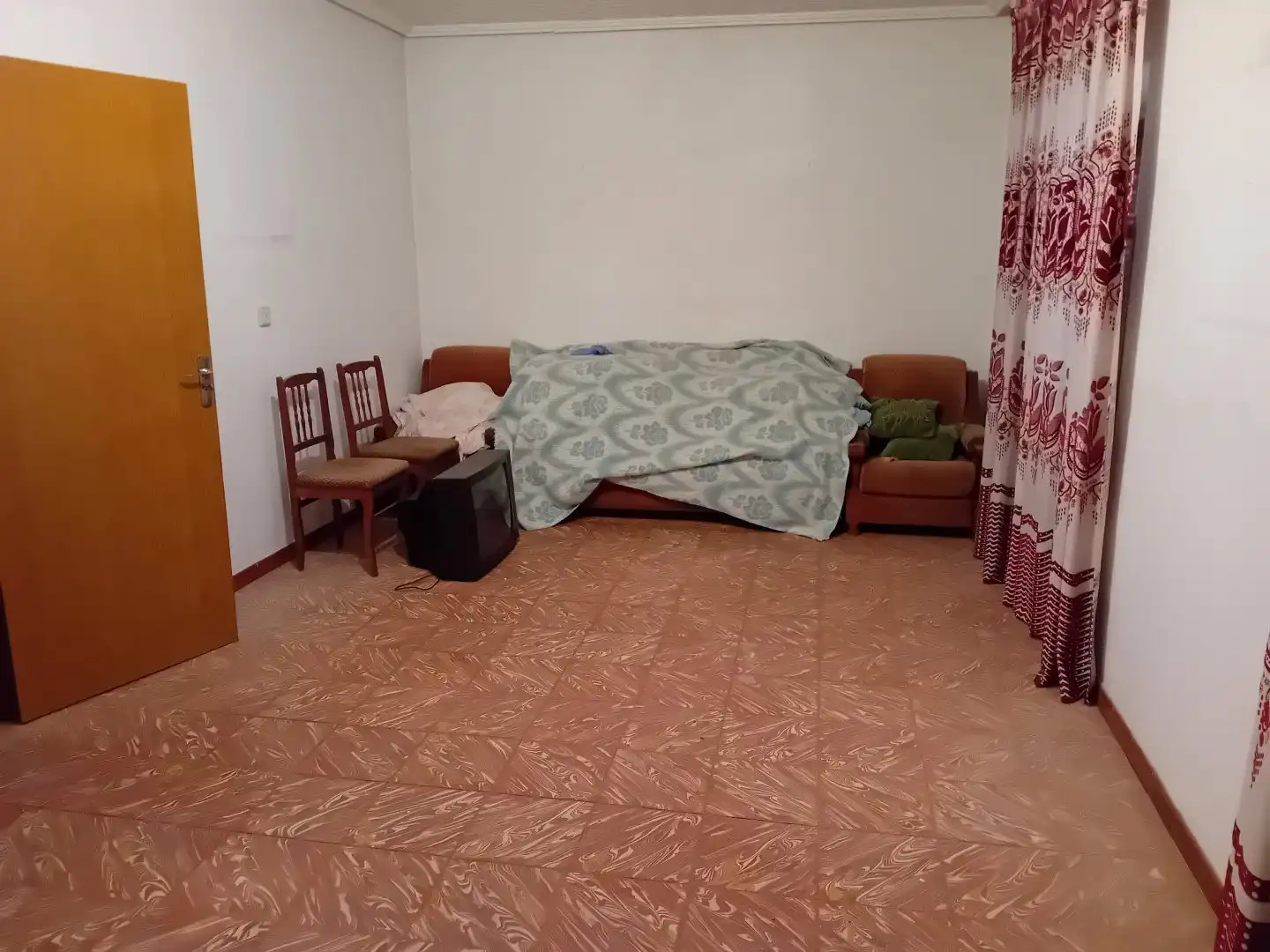 Sala de estar de Casa o chalet en venta en Cózar con Calefacción y Balcón