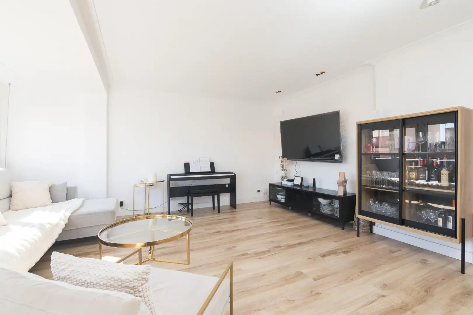 Sala de estar de Piso en venta en Elche / Elx con Aire acondicionado y Balcón