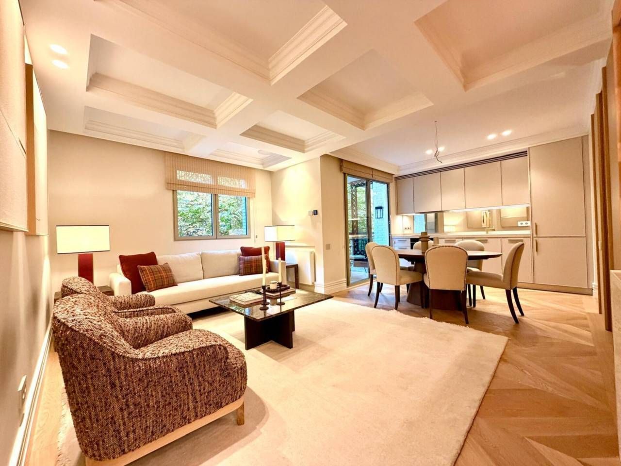 Living room of Flat for sale in  Madrid Capital  with Air Conditioner, Heating and Terrace
