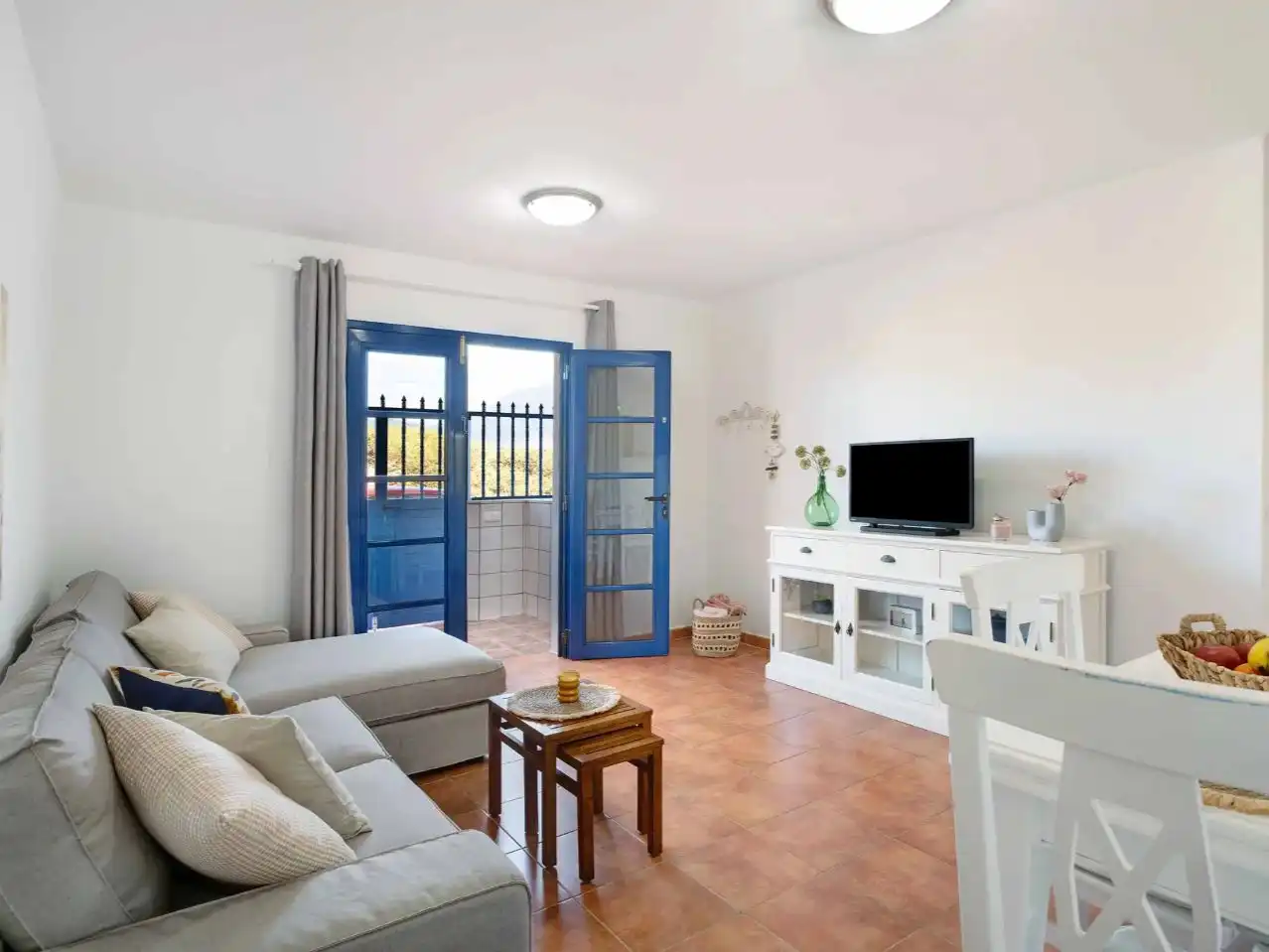 Wohnzimmer von Wohnung zur Miete in Caleta de Famara