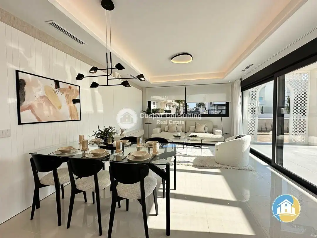 Comedor de Casa o chalet en venta en Rojales con Aire acondicionado, Calefacción y Jardín privado