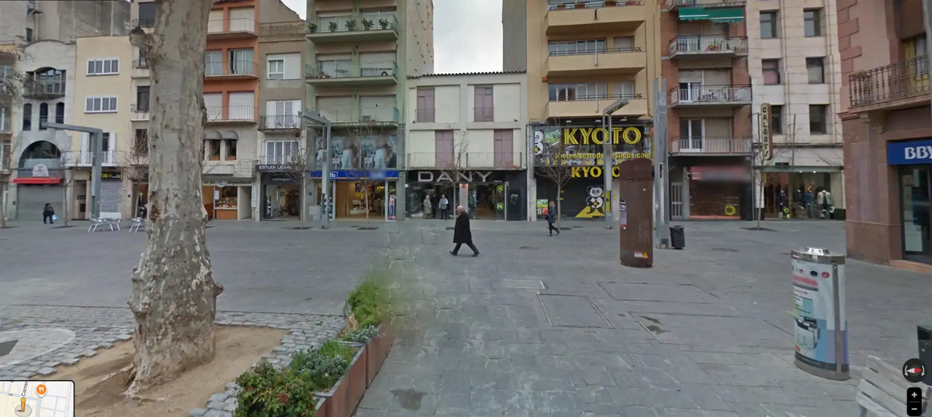 Local comercial de lloguer a Plaça Lluís Perpinyà 8