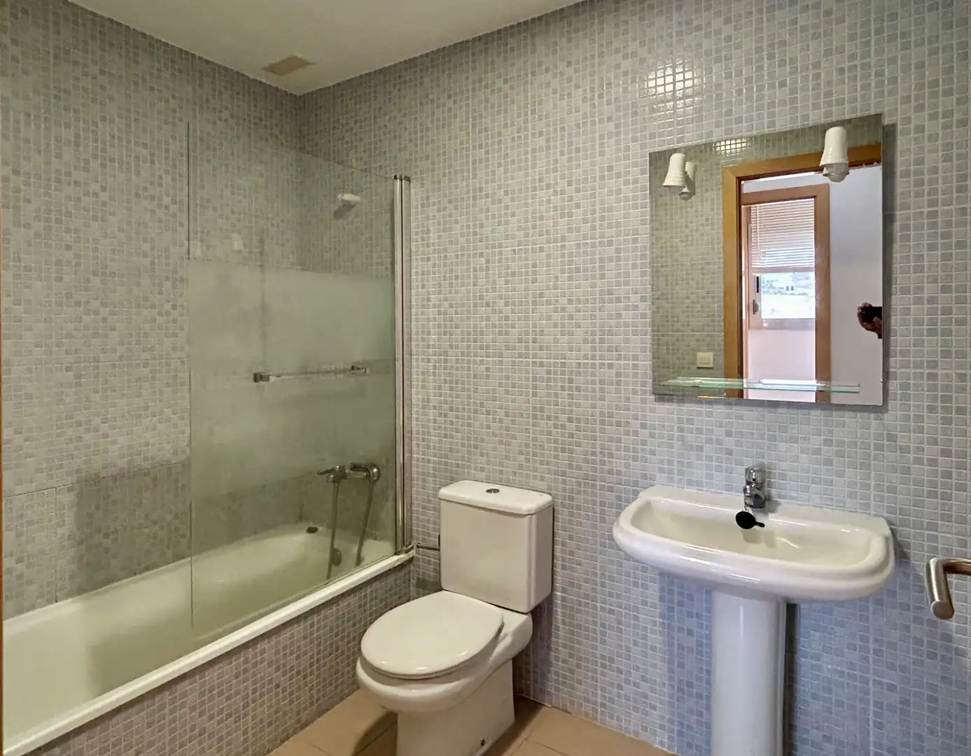 Baño de Piso en venta en Las Palmas de Gran Canaria con Trastero, Amueblado y Horno
