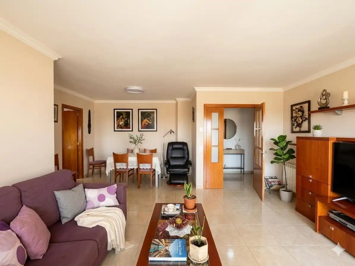 Sala d'estar de Pis en venda en Vilafranca del Penedès amb Calefacció i Balcó