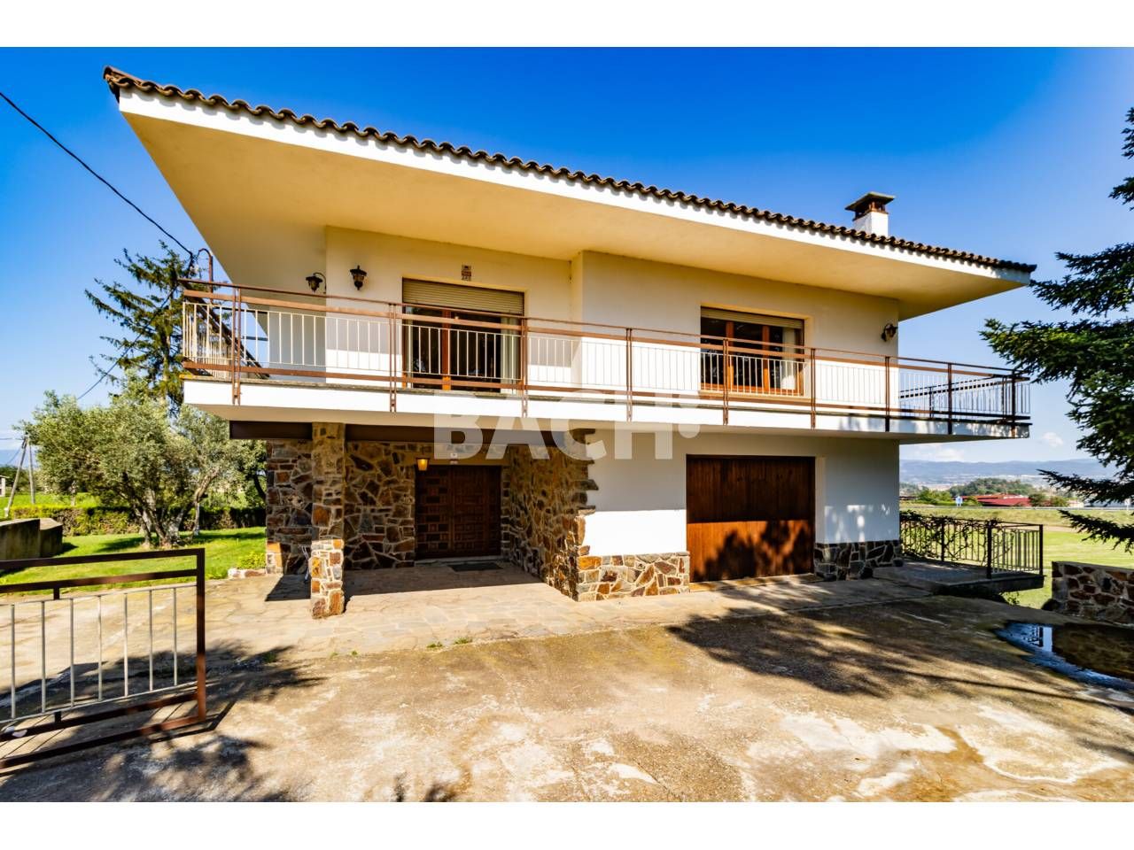 Exterior view of House or chalet for sale in Gurb  with Air Conditioner, Private garden and Terrace