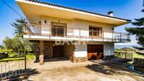 Vista exterior de Casa o xalet en venda en Gurb amb Aire condicionat, Jardí privat i Terrassa