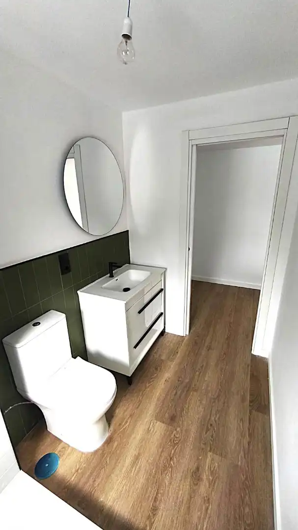 Baño de Apartamento en venta en Narón con Calefacción y Terraza