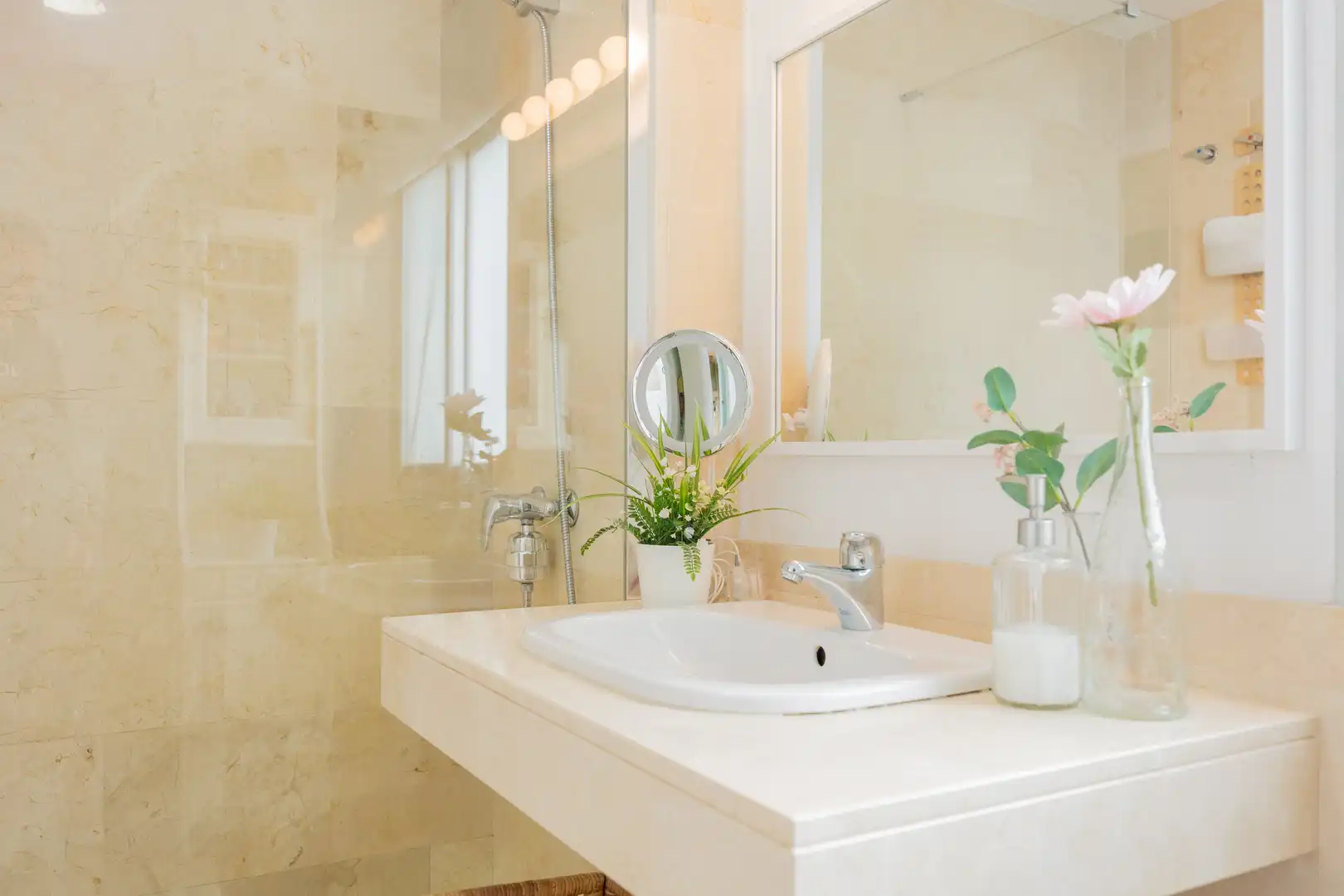 Bathroom of Duplexes for sale in Arucas  with Terrace, Storage room and Furnished
