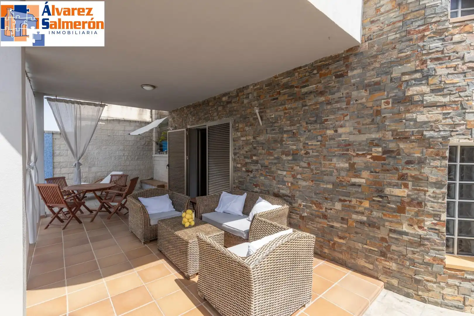 Terrasse von Haus oder Chalet zum Verkauf in Alfacar mit Heizung und Schwimmbad