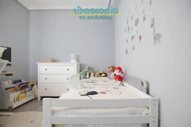 Habitación de Piso en venta en Urbi