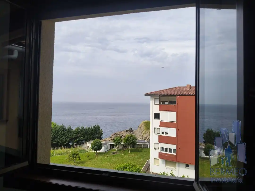 Terraza de Piso en venta en Bermeo con Calefacción, Trastero y Balcón