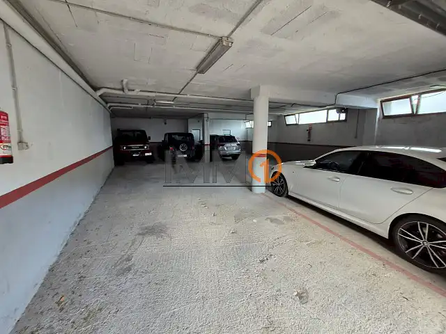Parking de Piso en venta en Montferrer i Castellbò con Calefacción