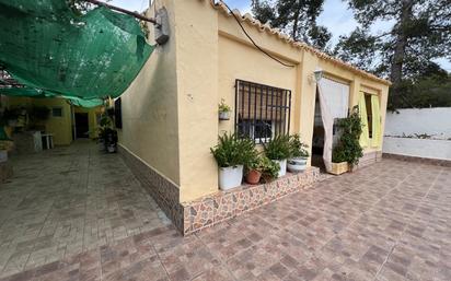 Exterior view of House or chalet for sale in Pedralba  with Private garden, Terrace and Storage room