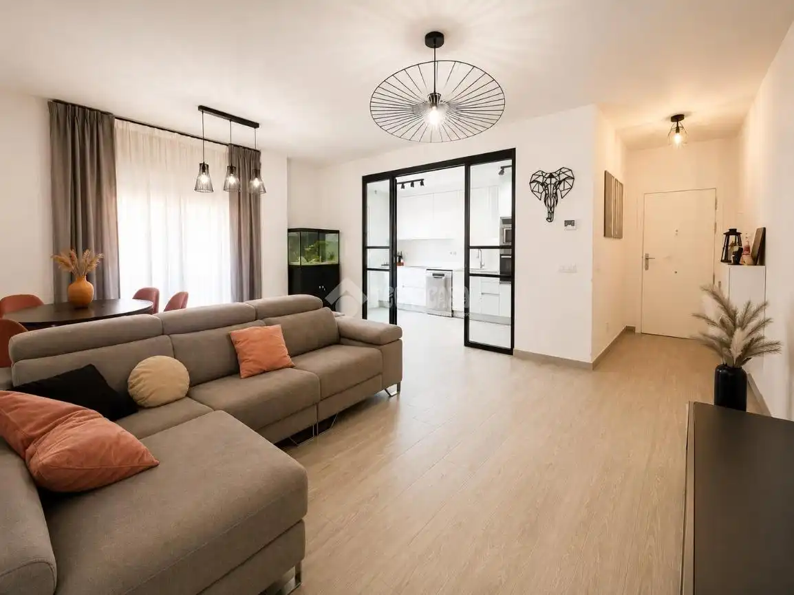 Sala de estar de Piso en venta en Illescas con Aire acondicionado, Calefacción y Trastero