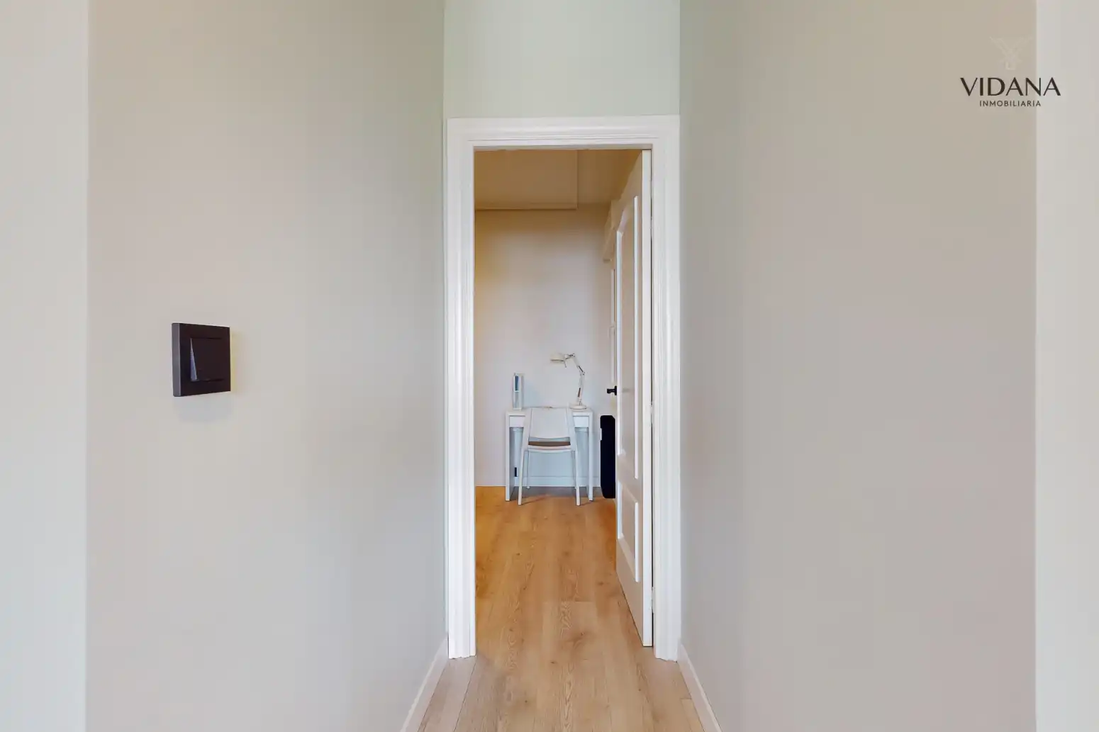 Piso en venta en  Pamplona / Iruña con Calefacción, Parquet y Terraza