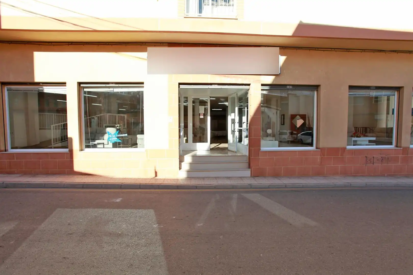 Local commercial à vendre à Calle COMETA 1, imagen 4