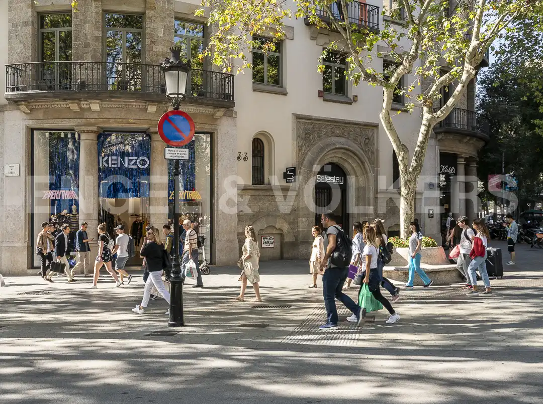 Außenansicht von Gebäude zur Miete in Barcelona