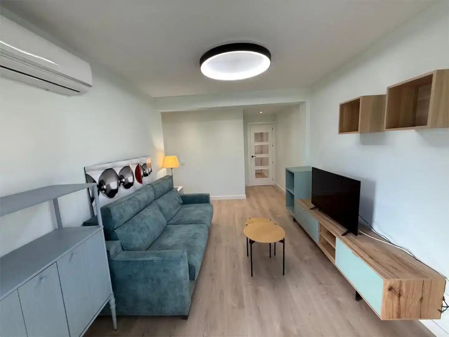 Sala d'estar de Pis en venda en Caballería Española