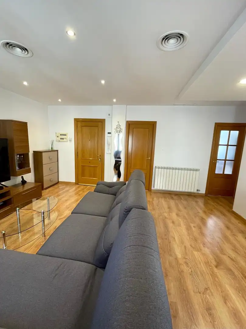 Piso en venta en Monzón con Aire acondicionado, Calefacción y Amueblado
