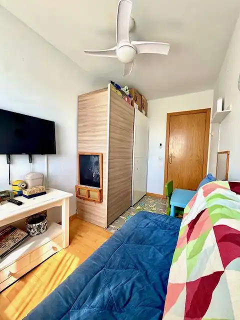 Sala de estar de Piso en venta en El Pla del Penedès con Calefacción, Parquet y Terraza