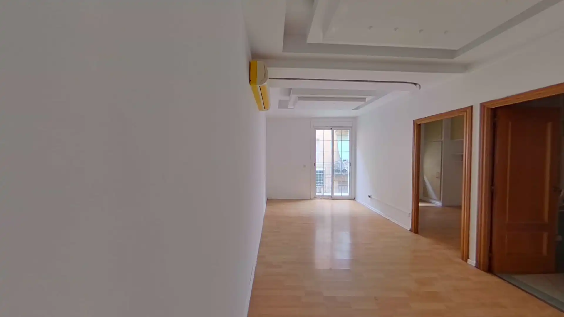 Piso en venta en Barcelona con Balcón