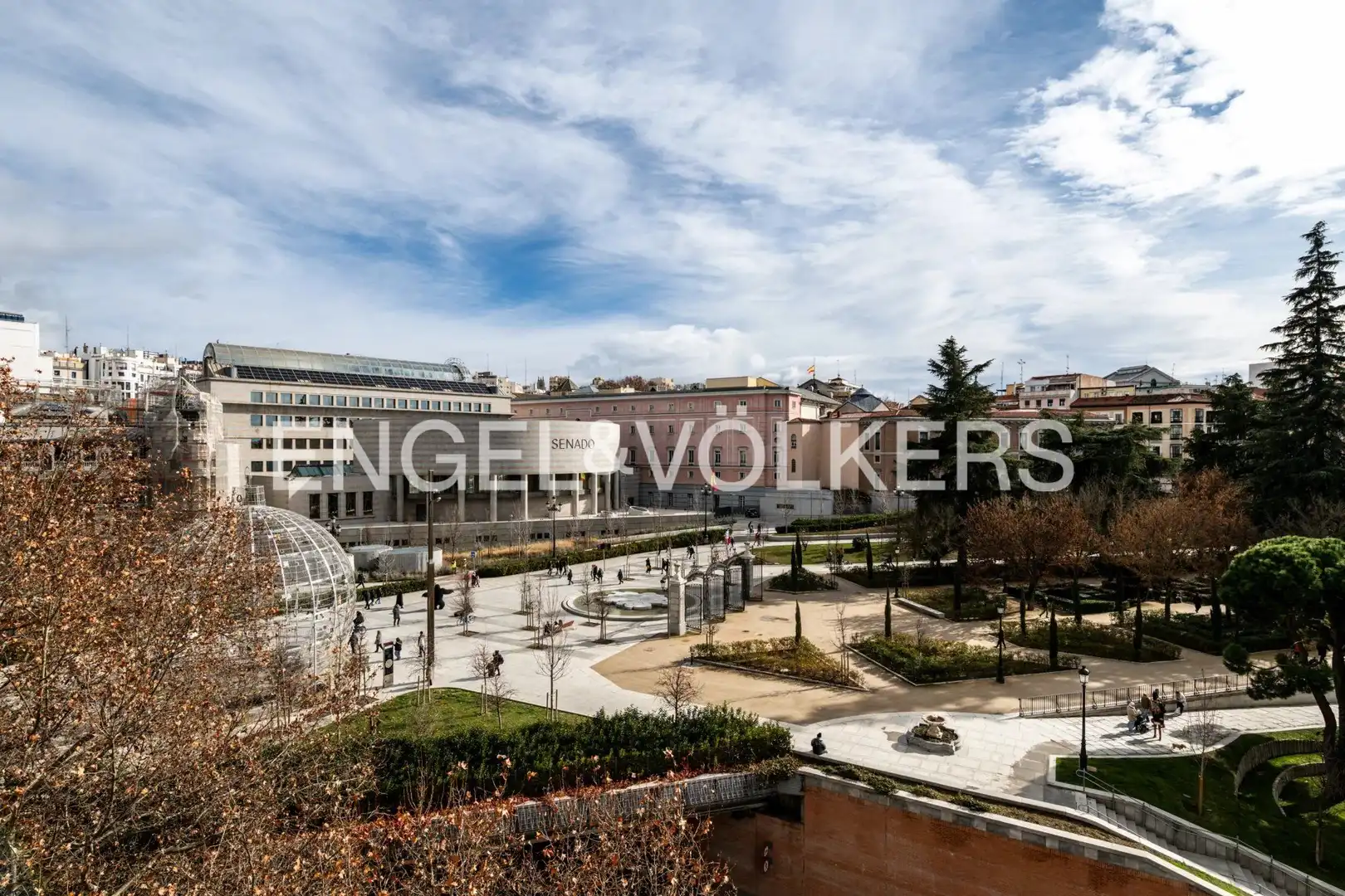 Pis de lloguer a Calle de Cadarso, Argüelles