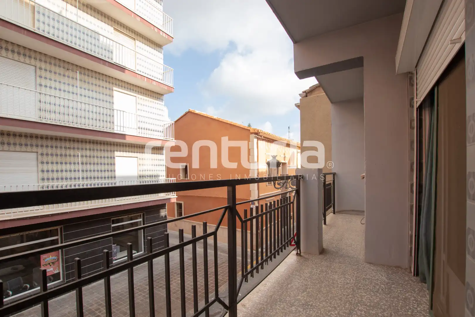 Terraza de Piso en venta en Valencia con Terraza, Trastero y Horno