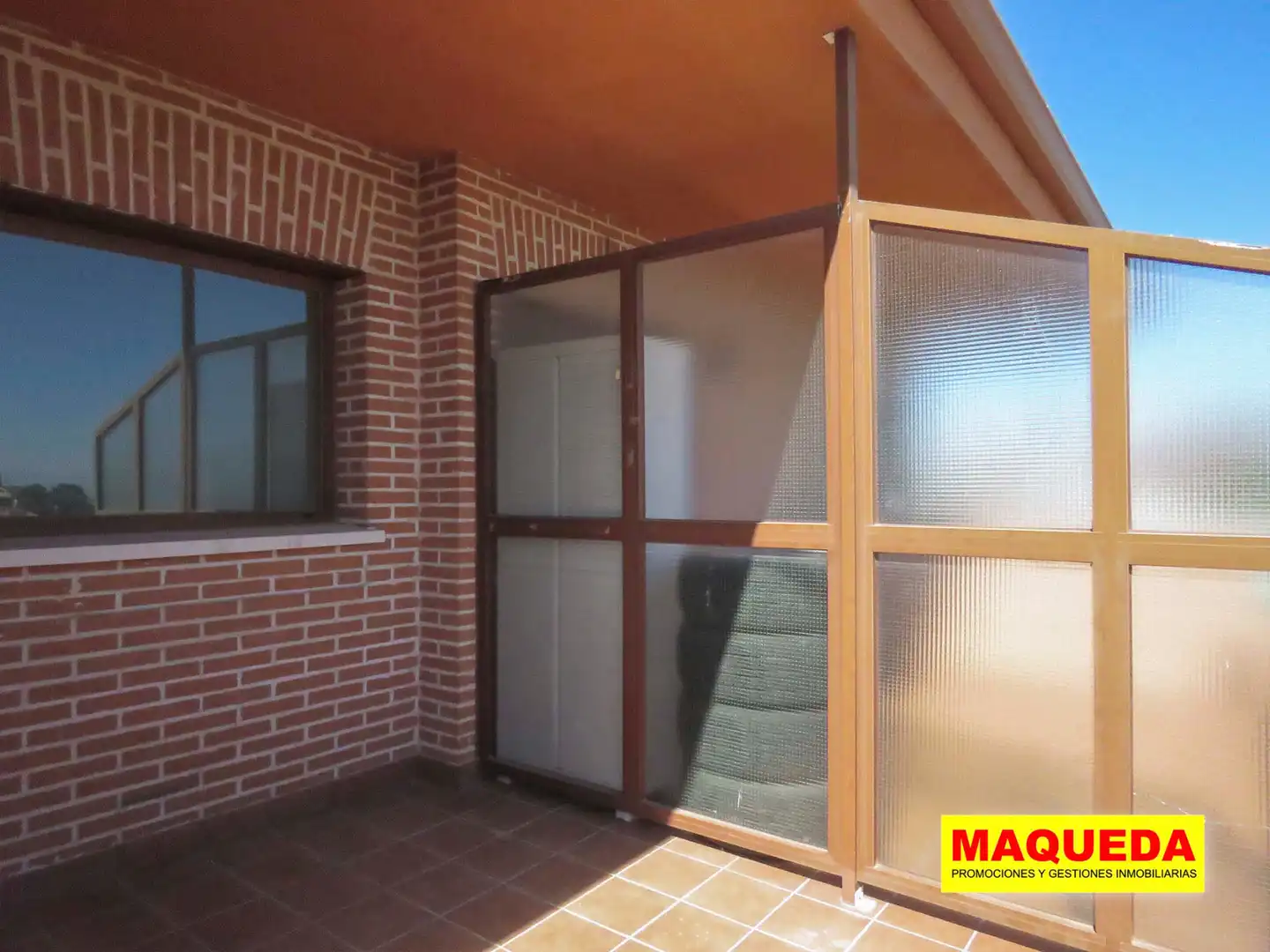 Balcony of Apartments for rent in Casarrubios del Monte  with Air Conditioner, Heating and Terrace