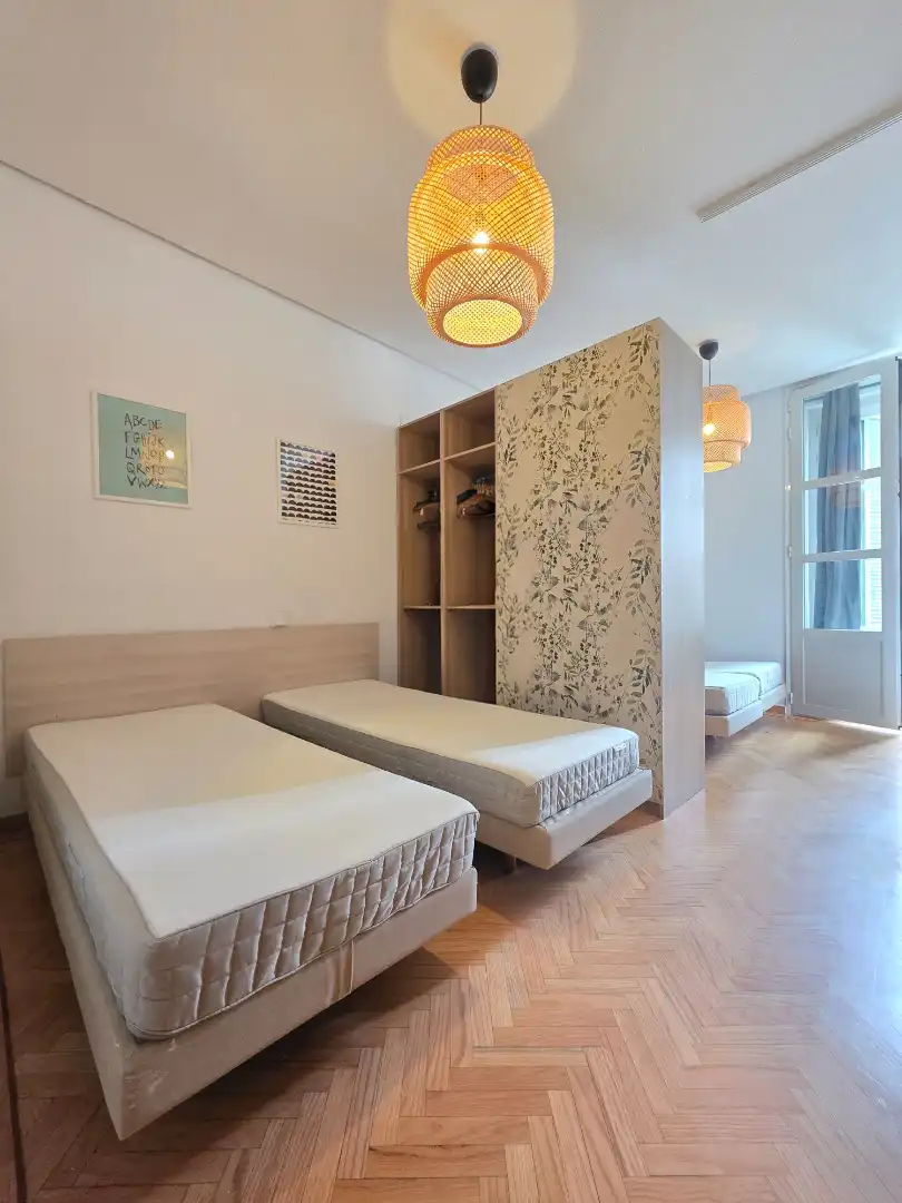 Schlafzimmer von Wohnung zum Verkauf in Madrid mit Klimaanlage, Heizung und Parkett