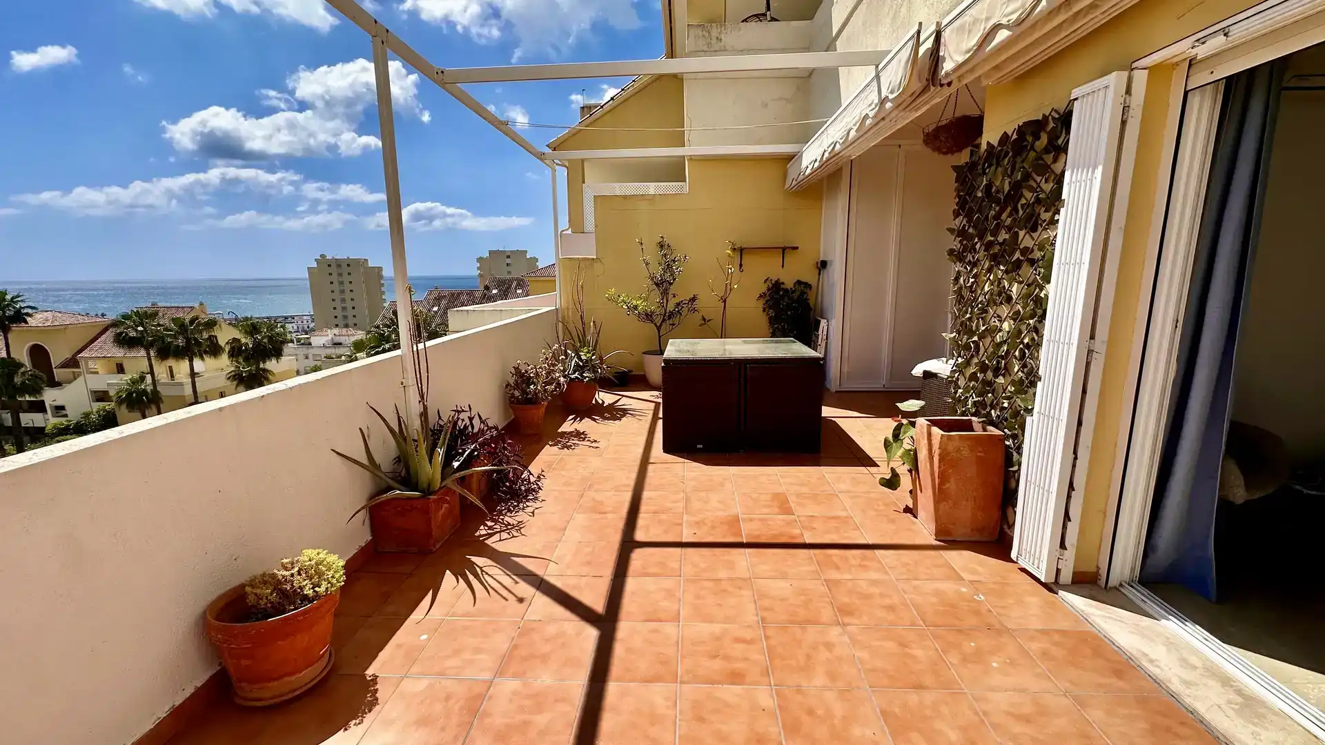 Terrace of Flat for sale in Estepona  with Air Conditioner and Swimming Pool