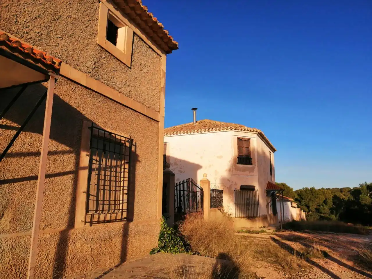 Terrenys i solars en venda a Calle ALBATANA A JUMILLA