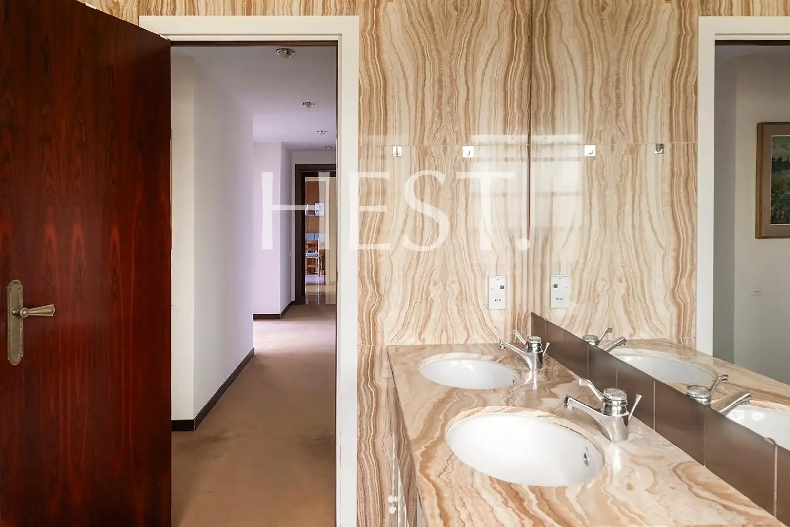 Baño de Piso de alquiler en Barcelona con Calefacción, Jardín privado y Parquet