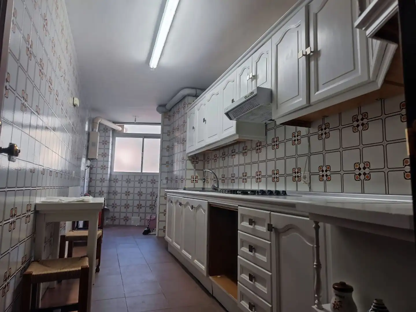 Küche von Wohnung zum Verkauf in San Pedro mit Klimaanlage