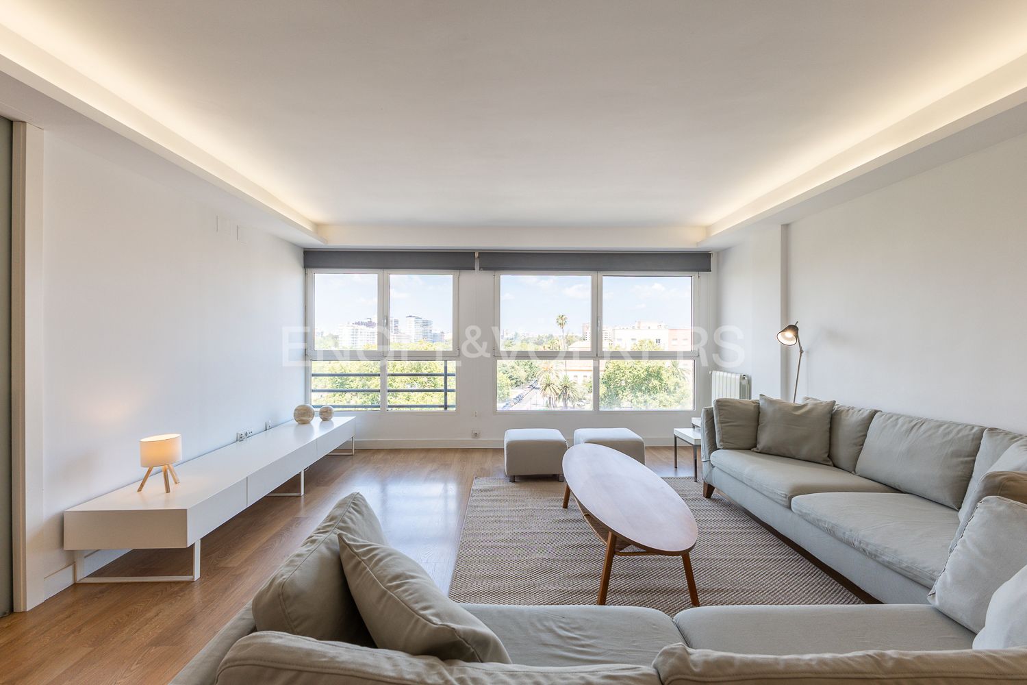 Living room of Apartment to rent in  Valencia Capital  with Air Conditioner and Heating