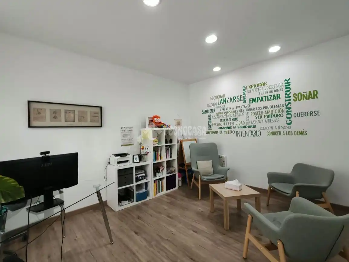 Local comercial de lloguer a Norte, imagen 2