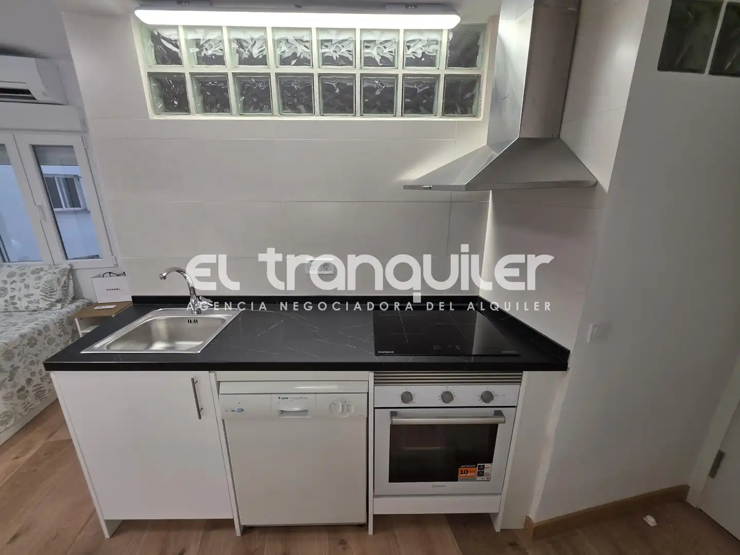 Küche von Wohnung zur Miete in Madrid mit Klimaanlage, Terrasse und Möbliert