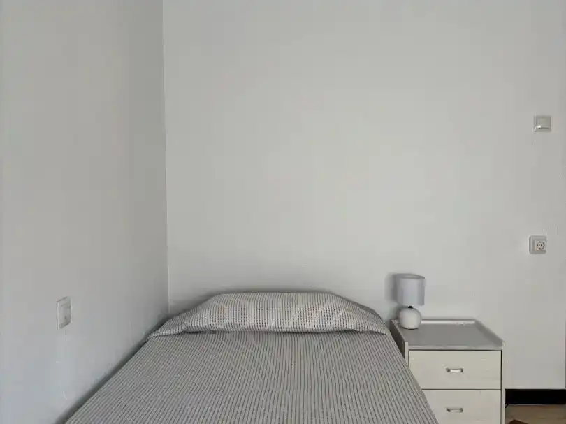 Habitación de Piso para compartir en Plaza de Toros - Avenida Chapí - Trinquete  