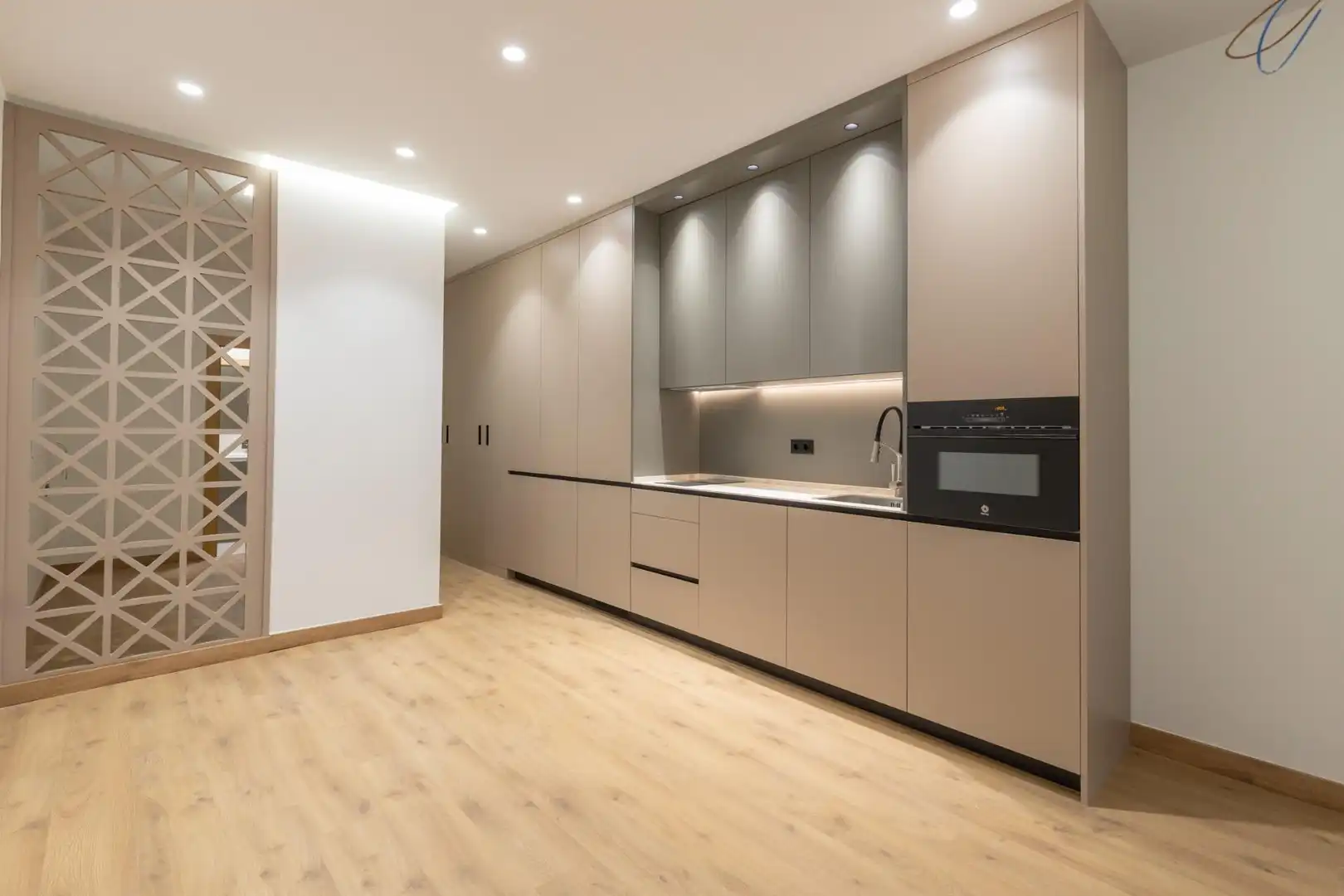 Kitchen of Lofts for sale in Chana