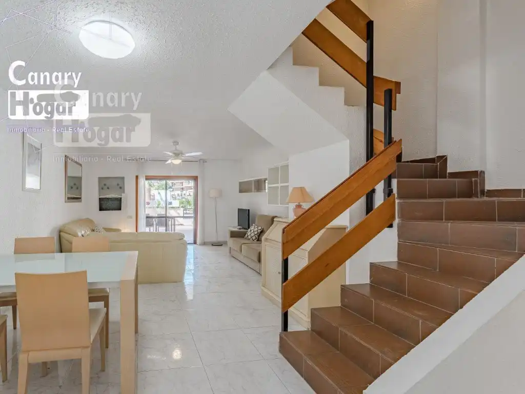 Casa o chalet en venta en Arona con Calefacción, Jardín privado y Balcón