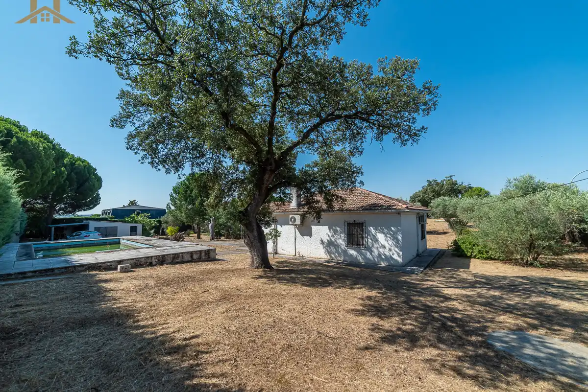 Casa o xalet en venda en Aldea del Fresno amb Aire condicionat, Jardí privat i Terrassa