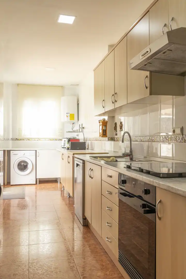 Cocina de Casa o chalet de alquiler en Vinalesa con Aire acondicionado, Terraza y Amueblado