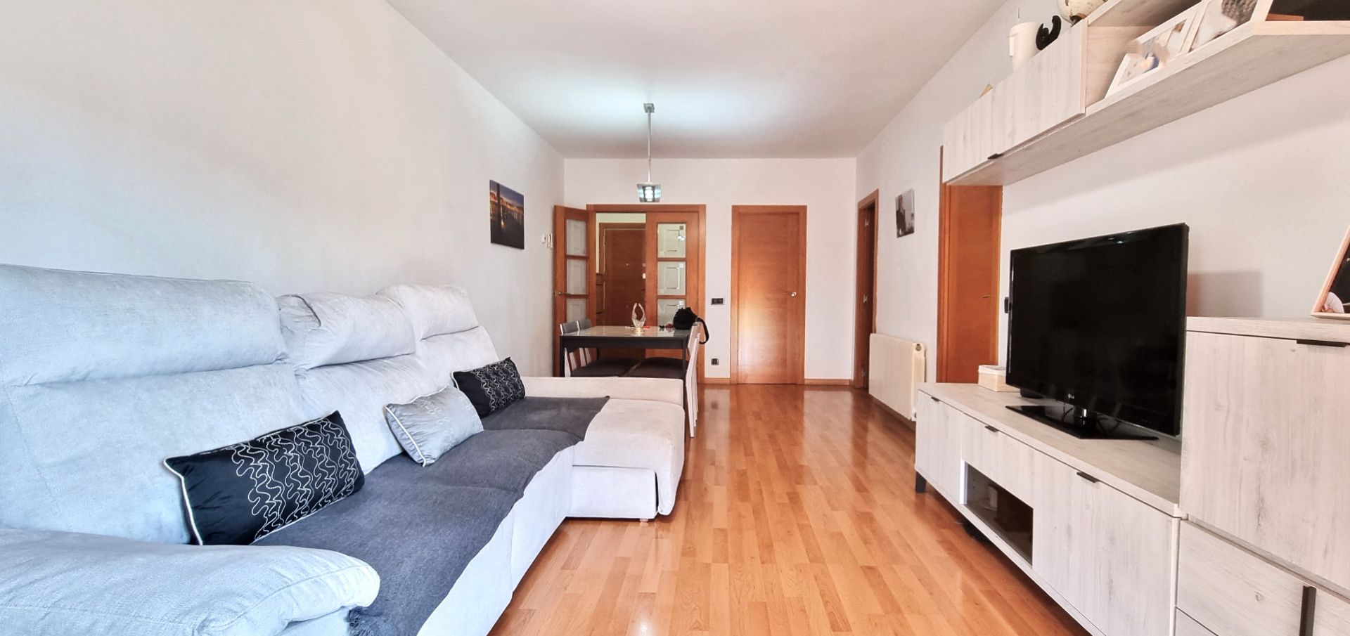 Sala d'estar de Pis en venda en Badalona amb Aire condicionat, Calefacció i Parquet