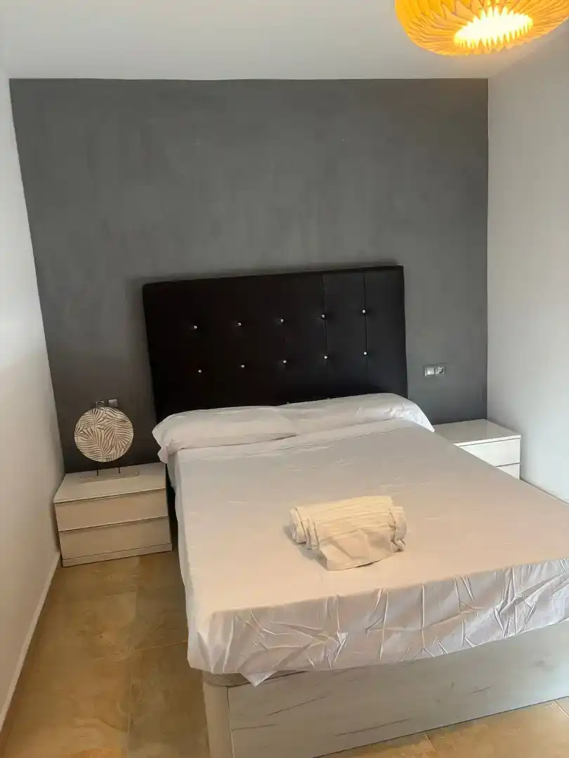 Dormitori de Apartament en venda en Cambrils amb Aire condicionat i Balcó