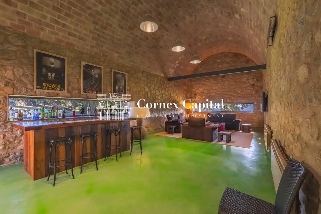 Finca rústica en venta en Maçanet de Cabrenys con Calefacción, Jardín privado y Terraza