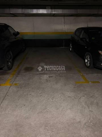 Garaje en Venta en Los Rosales