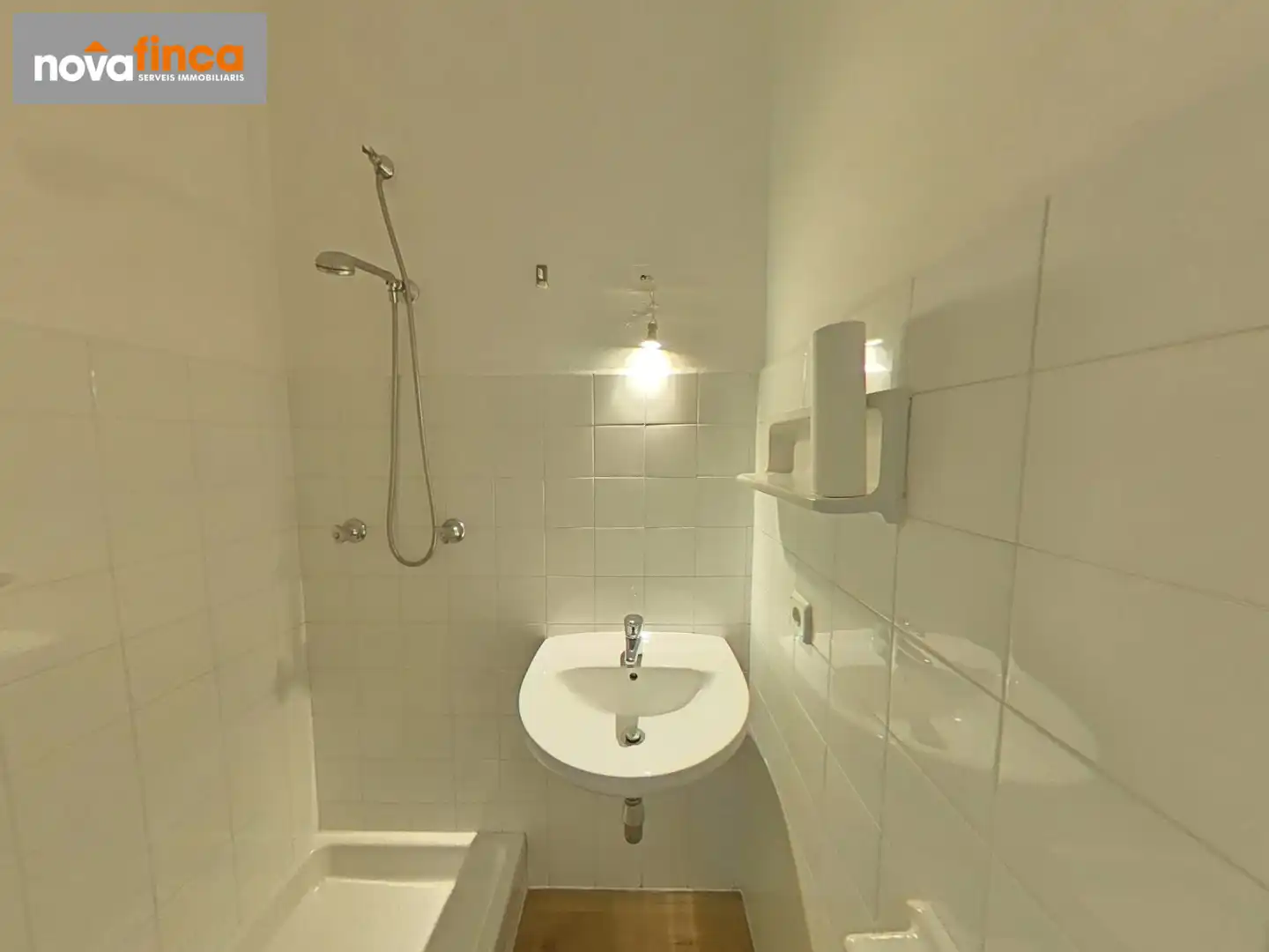 Baño de Piso en venta en Palamós con Aire acondicionado, Calefacción y Parquet